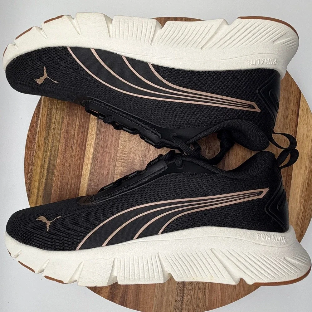 Puma Women's 8 1/2‎ Focus Lite Athletic Running Shoes     0289